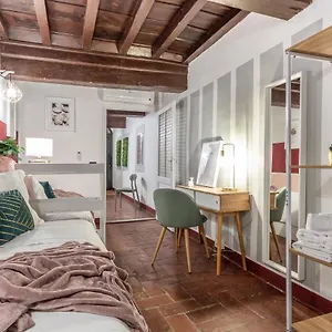 Apartment Wine Ciliegiolo, Florence