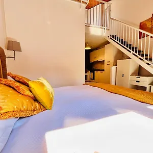 Apartment Falcone 22