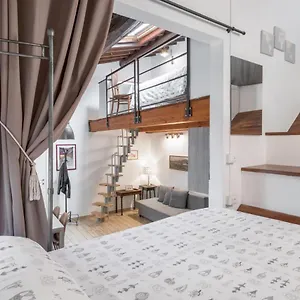 Apartment Star, Florence