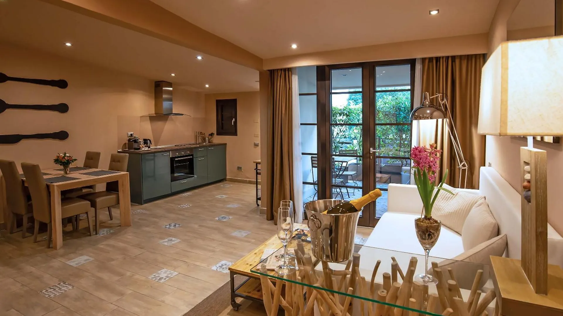 **  Hotel Orcagna Firenze Italia